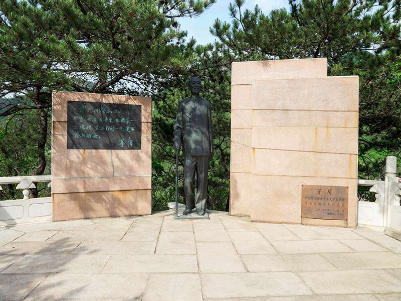 华人怀思堂有哪些特色（华人怀思堂选墓指南）