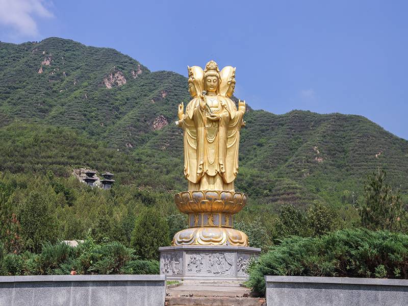 九公山纪念林和凤凰山陵园怎么选？春节去哪个陵园选墓？